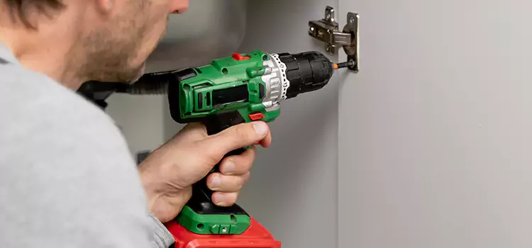 Commercial Door Hinge Repair Whitby